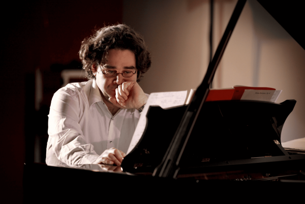 Pascal Amoyel © Ludivine B. Pascal Amoyel © Ludivine B.